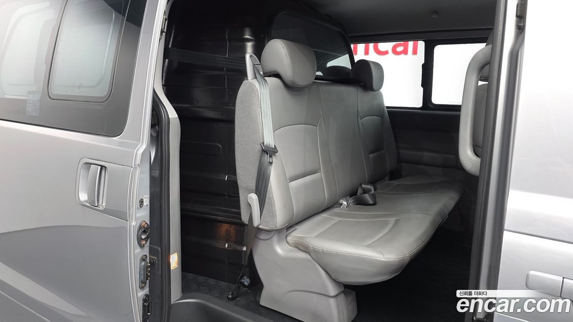Hyundai Starex 2018