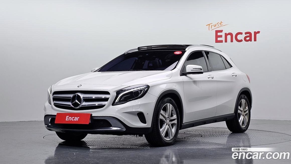 Mercedes-Benz GLA-Class 2016