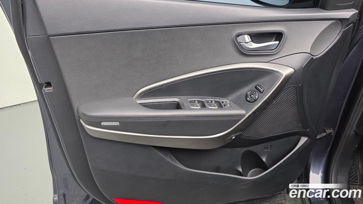 Hyundai Santafe 2016