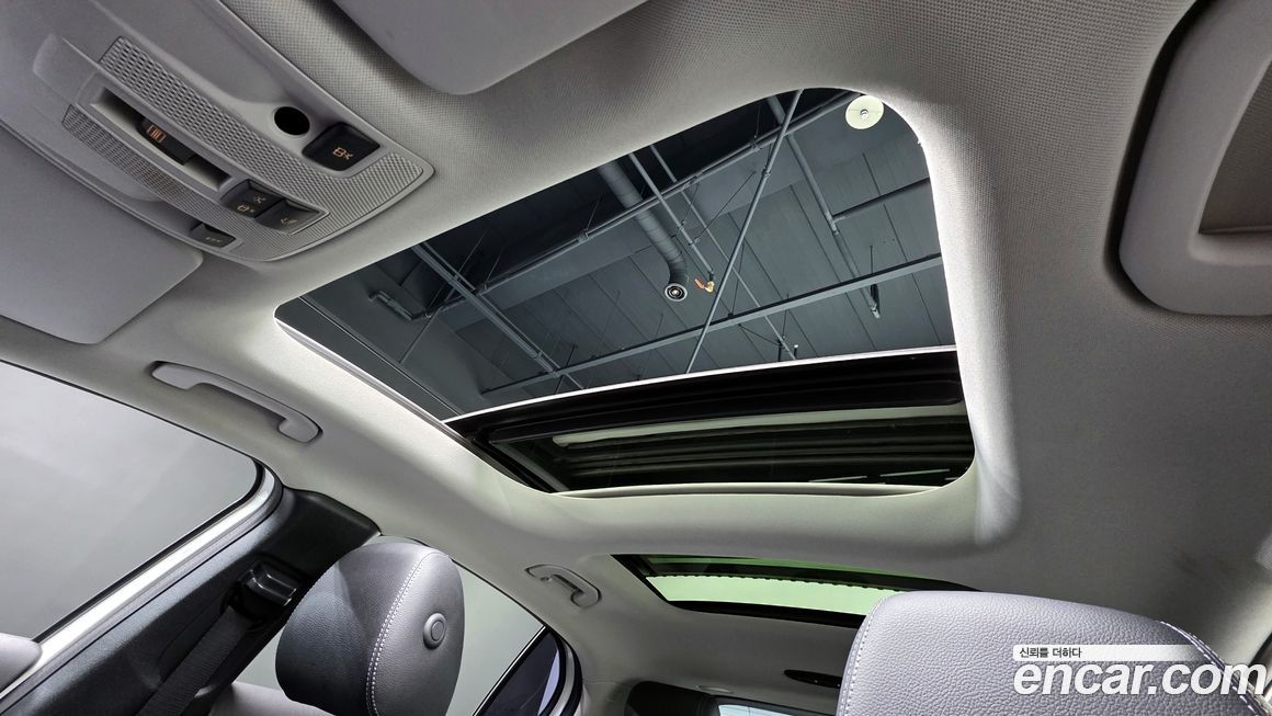 Mercedes-Benz GLA-Class 2016