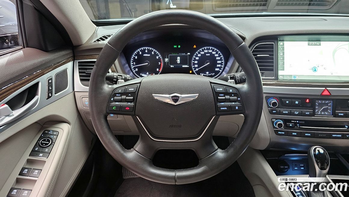 Hyundai Genesis 2014