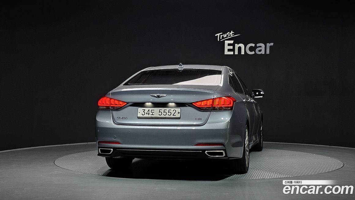 Hyundai Genesis 2014