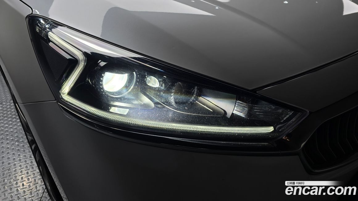 Kia K7 2016