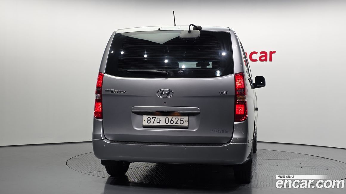 Hyundai Starex 2018