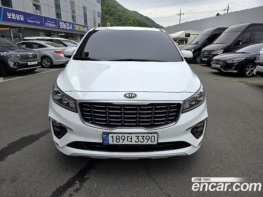 Kia Canival 2019