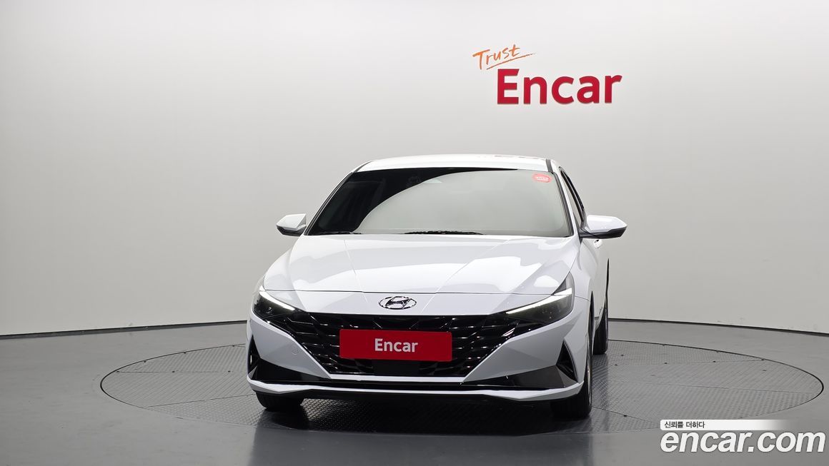 Hyundai AVANTE 2021