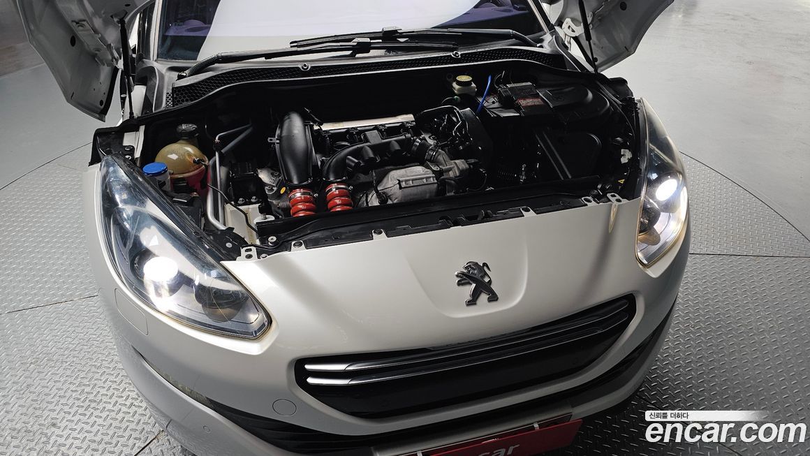 Peugeot RCZ 2013