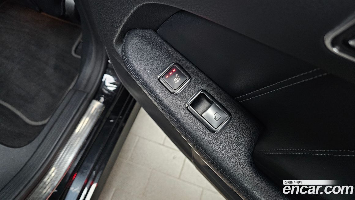 Mercedes-Benz E-Class 2015