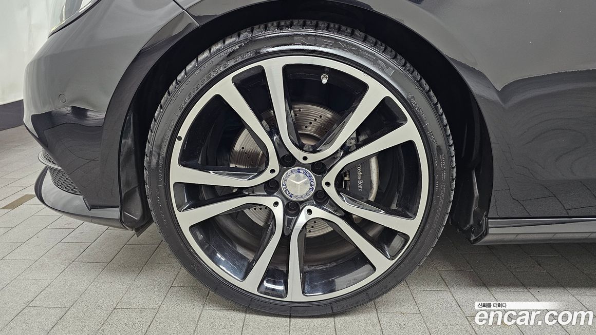 Mercedes-Benz E-Class 2015