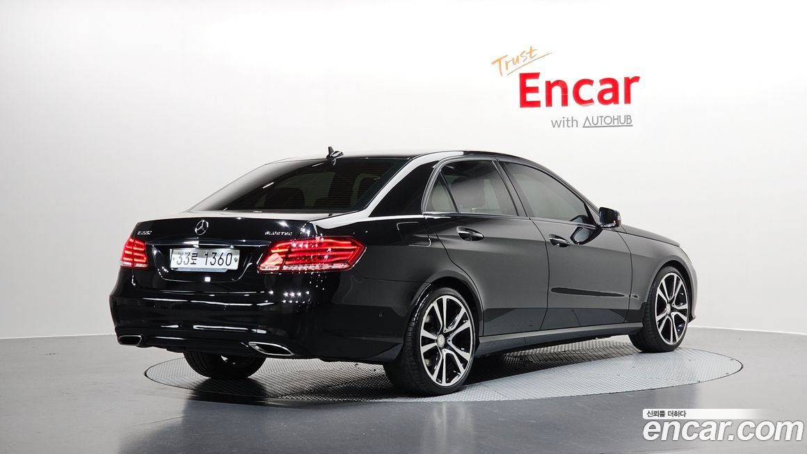 Mercedes-Benz E-Class 2015