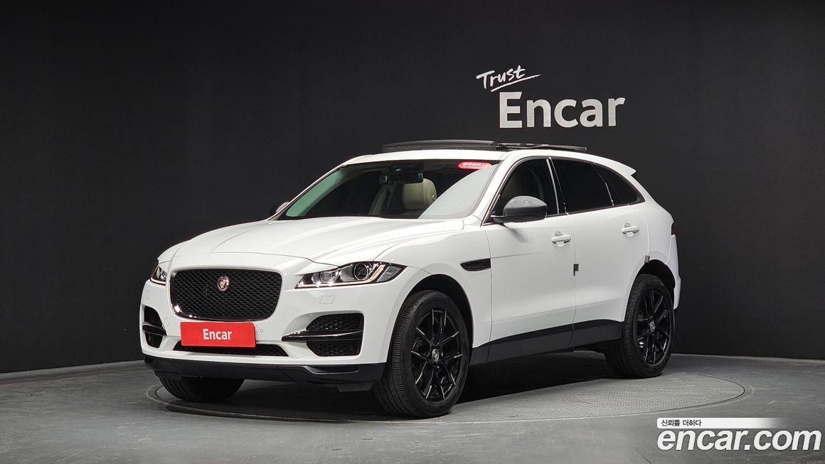 Jaguar F-PACE 2018