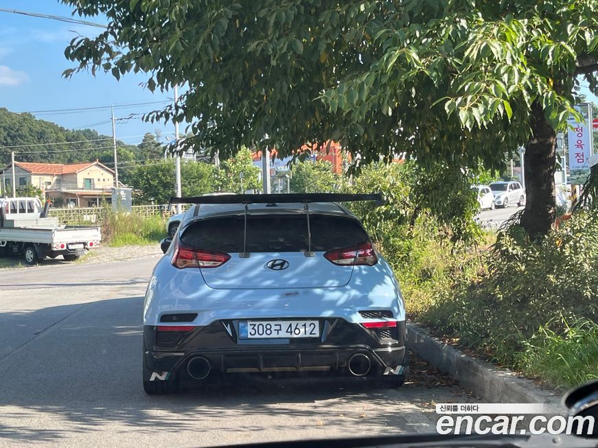 Hyundai Veloster 2021