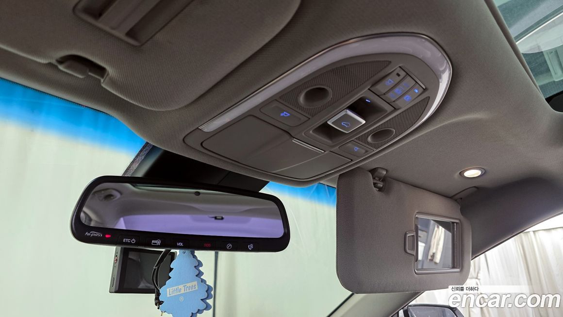 Hyundai Genesis 2016