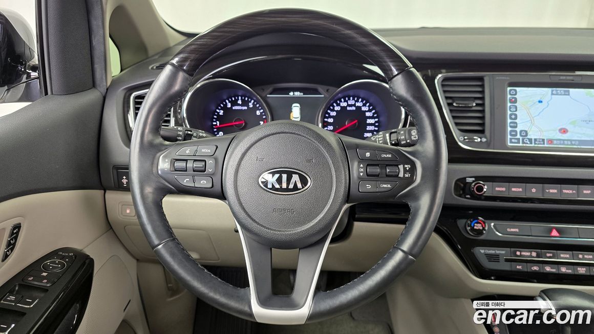 Kia Canival 2019