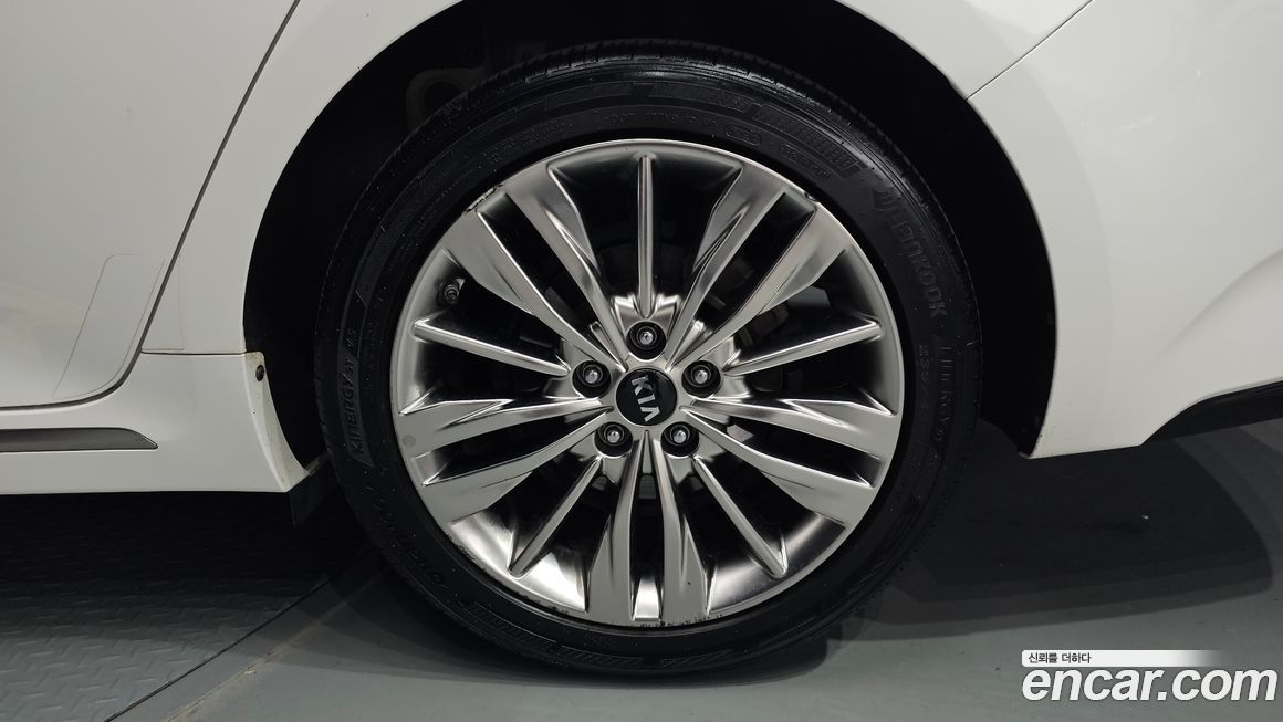 Kia K5 2019