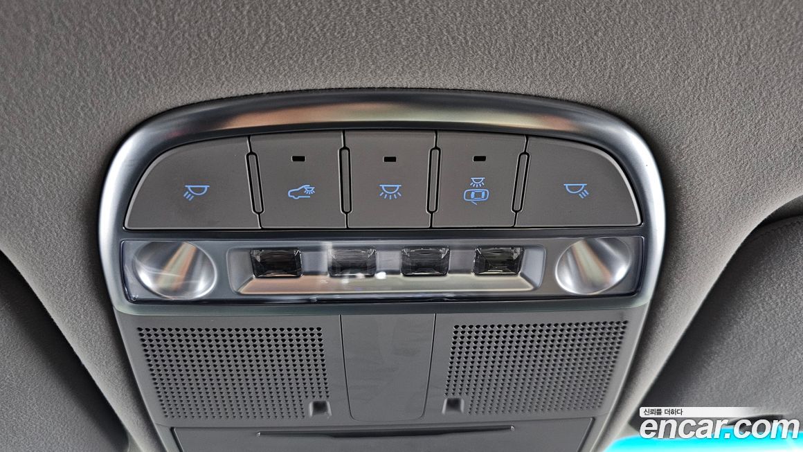 Genesis EQ900 2018