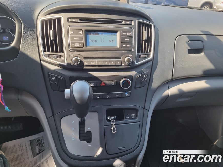 Hyundai Starex 2021
