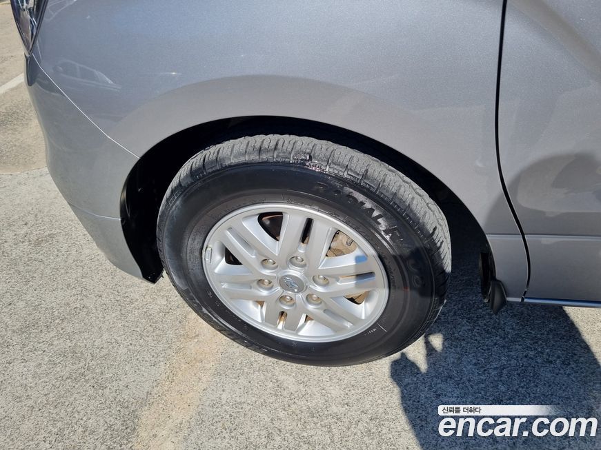Hyundai Starex 2021