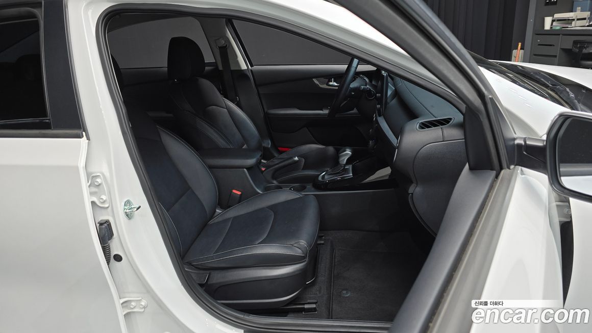 Kia K3 2023