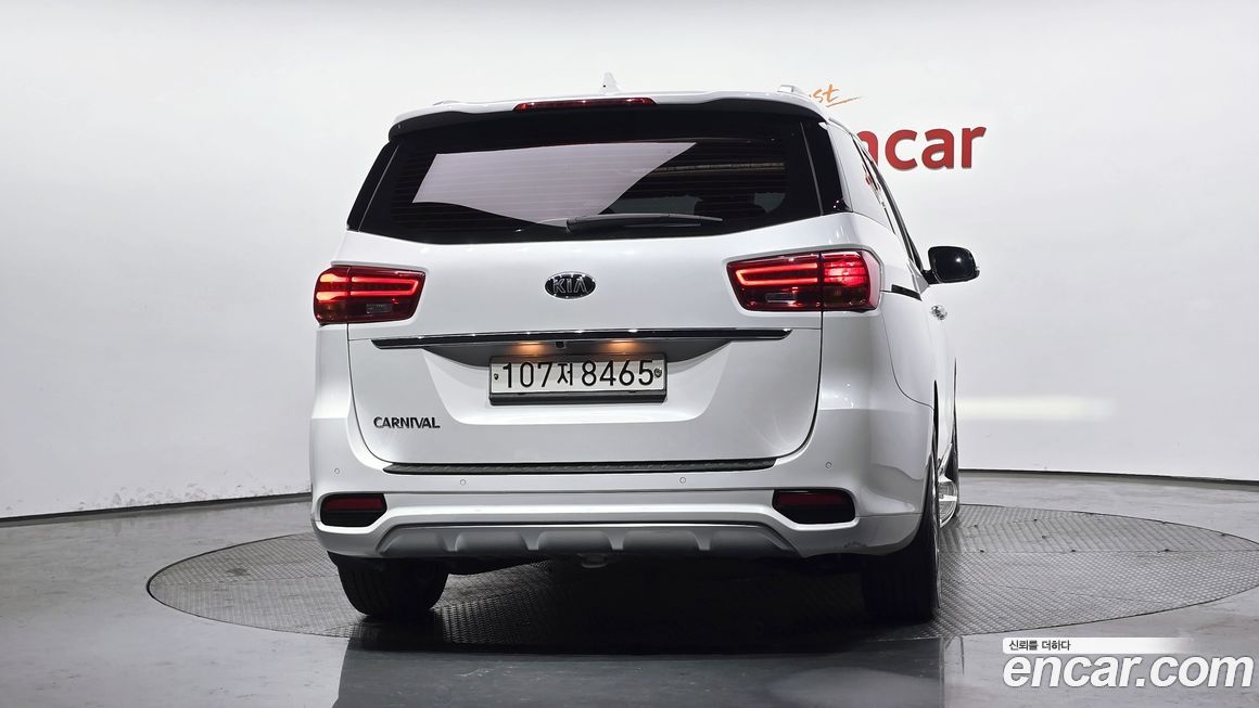 Kia Canival 2019