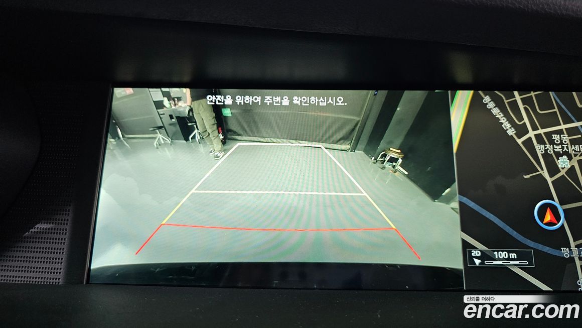 Genesis EQ900 2018