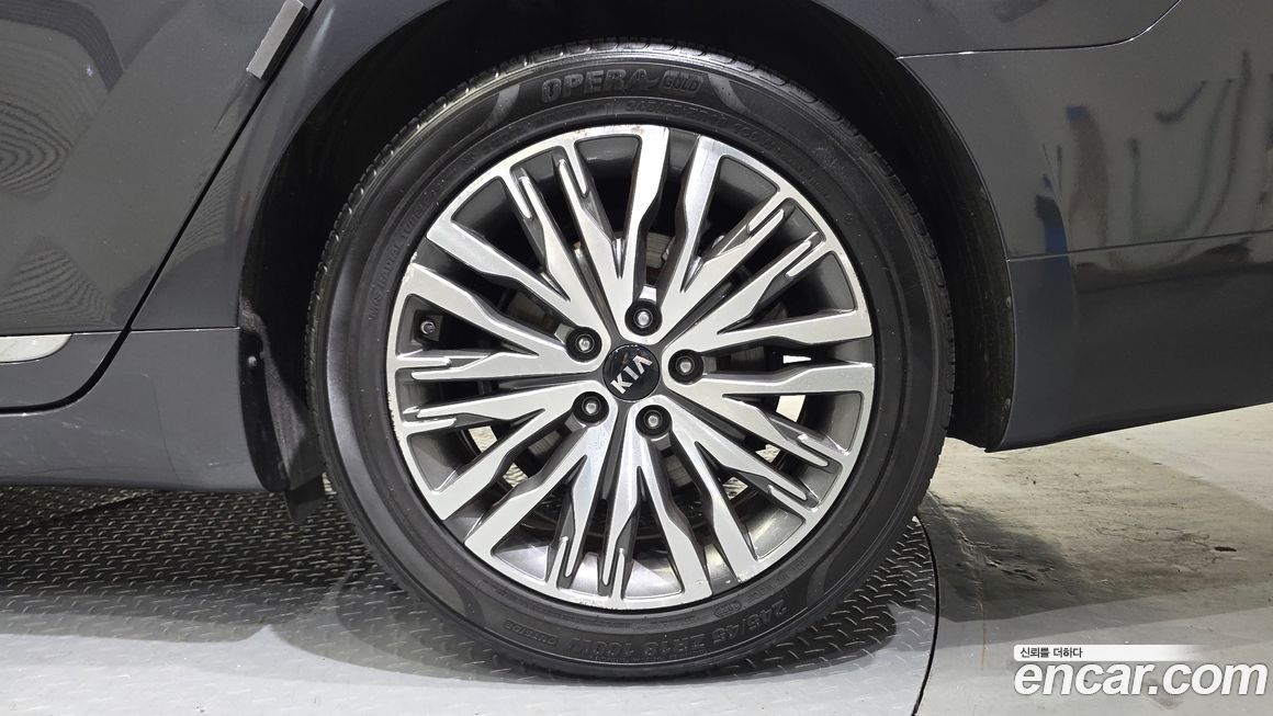 Kia K7 2020
