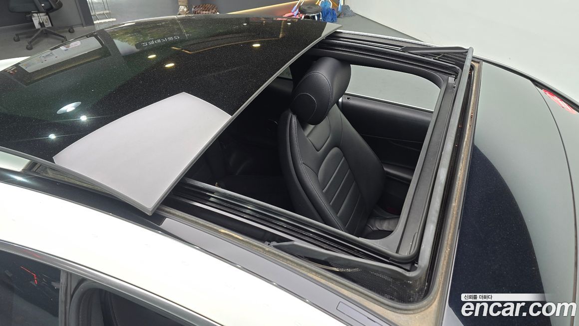 Mercedes-Benz C-Class 2016