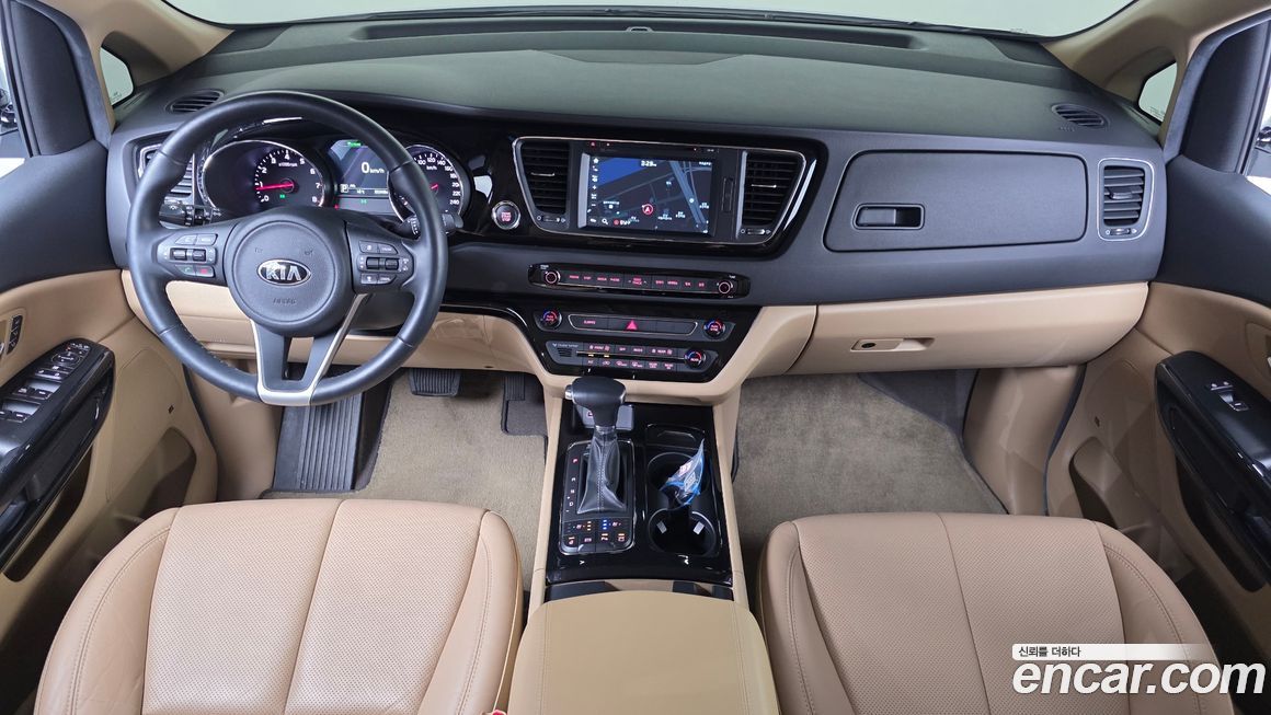 Kia Canival 2018