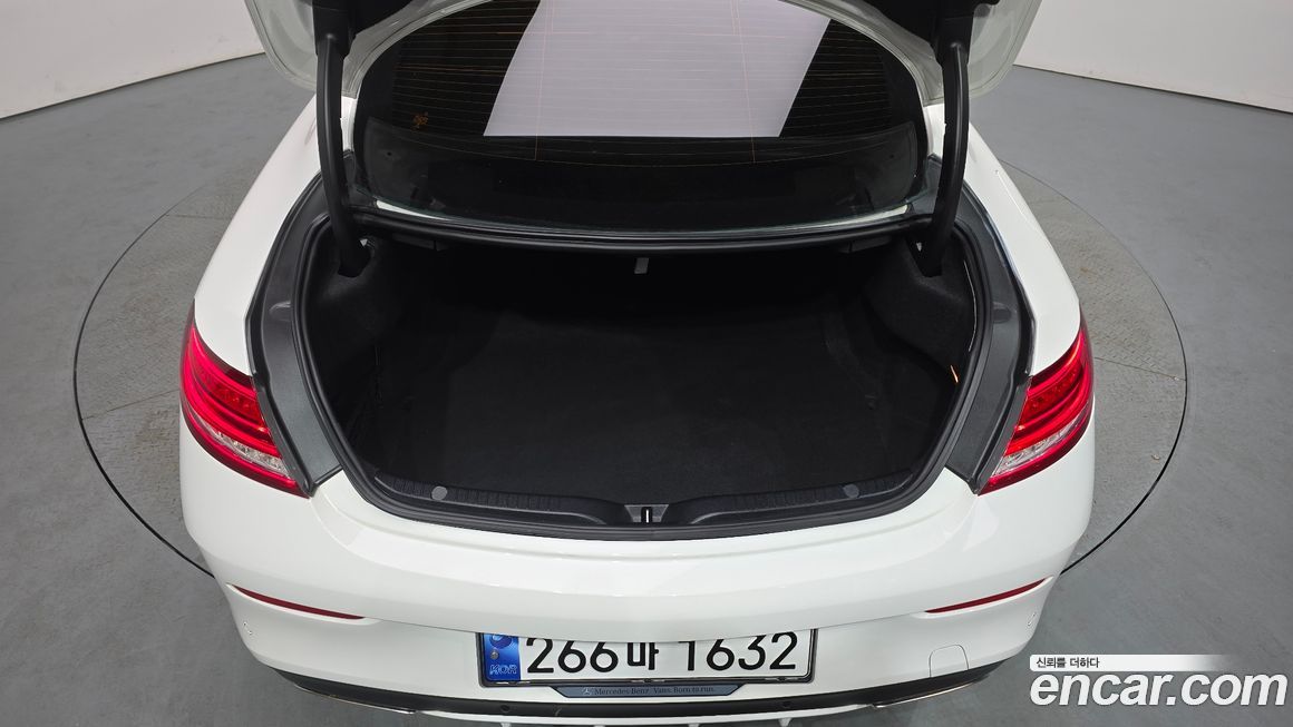 Mercedes-Benz C-Class 2016