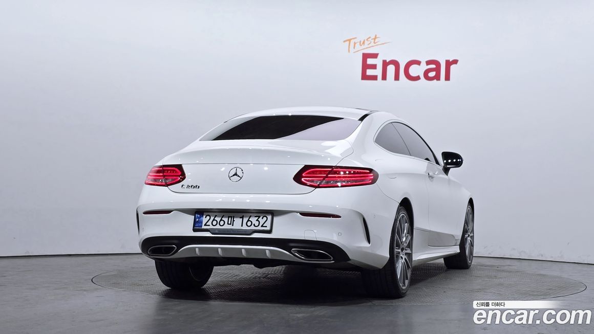 Mercedes-Benz C-Class 2016