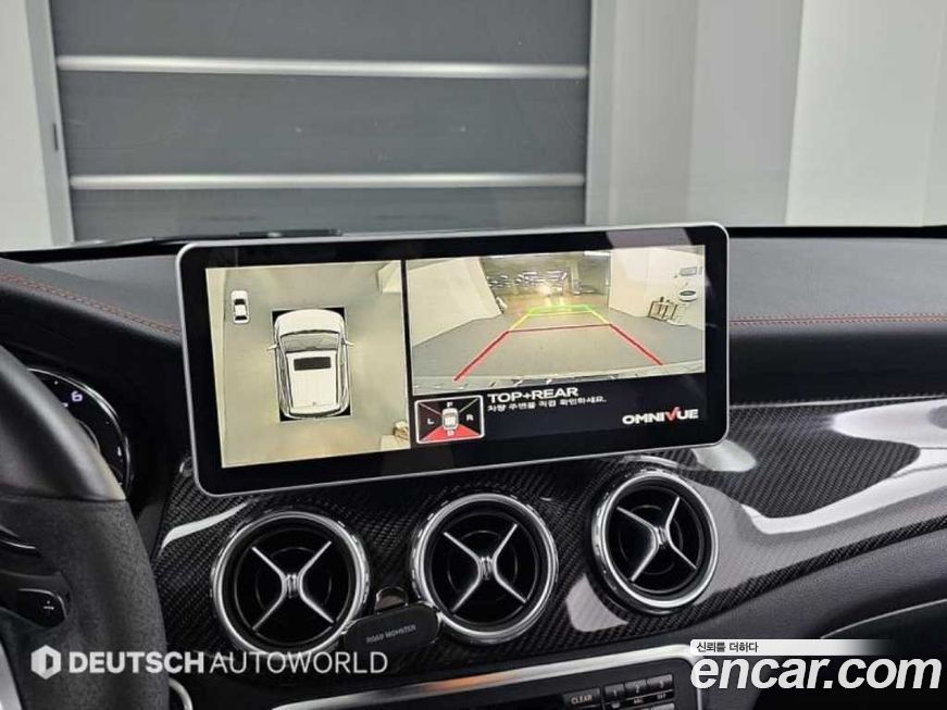 Mercedes-Benz GLA-Class 2015