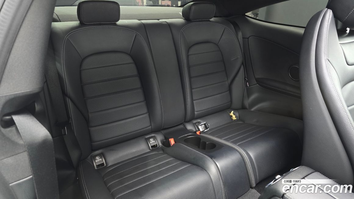 Mercedes-Benz C-Class 2016