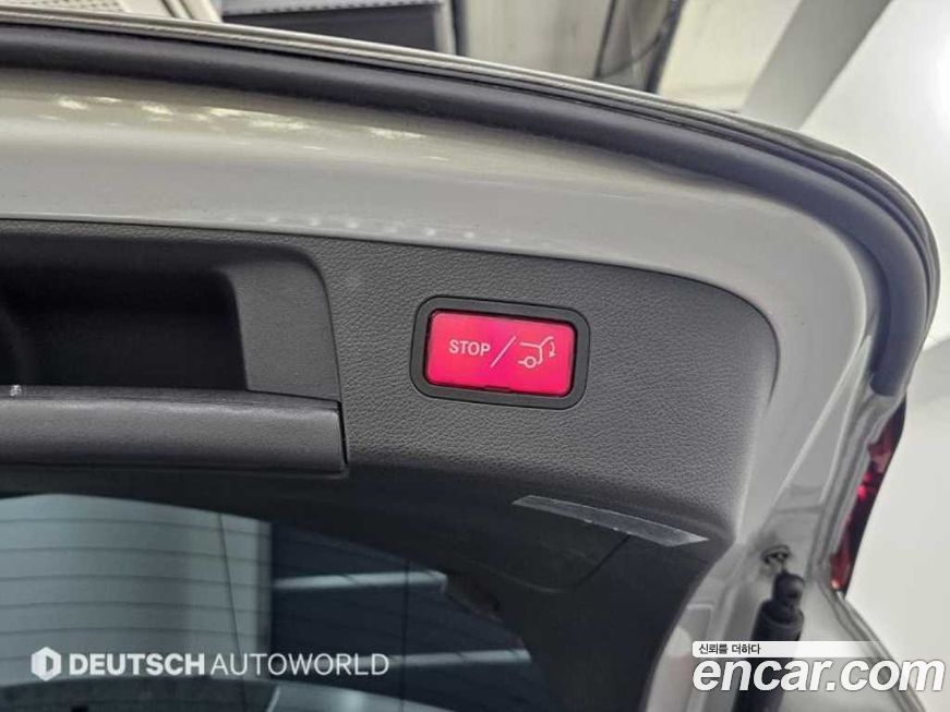 Mercedes-Benz GLA-Class 2015