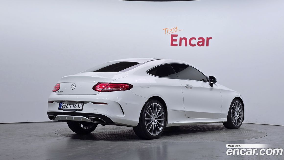Mercedes-Benz C-Class 2016