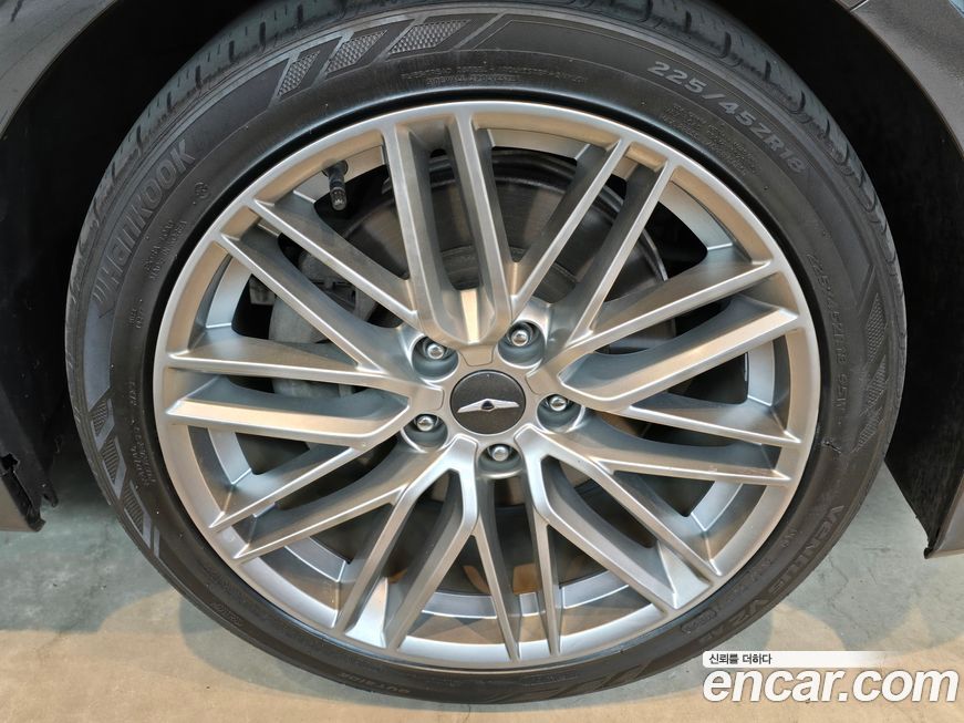 Genesis G70 2019