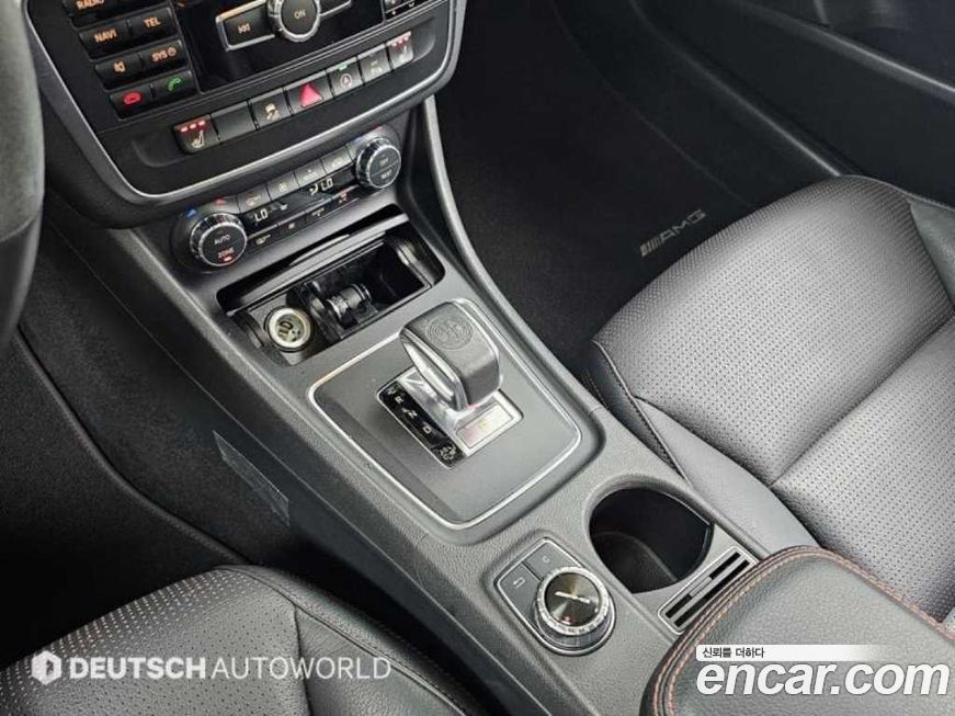 Mercedes-Benz GLA-Class 2015