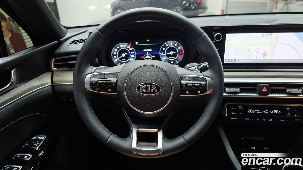 Kia K5 2021