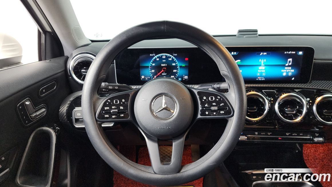 Mercedes-Benz A-Class 2019