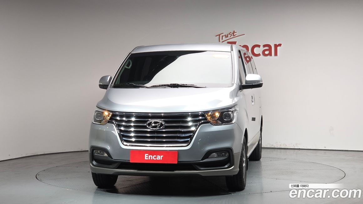 Hyundai Starex 2019