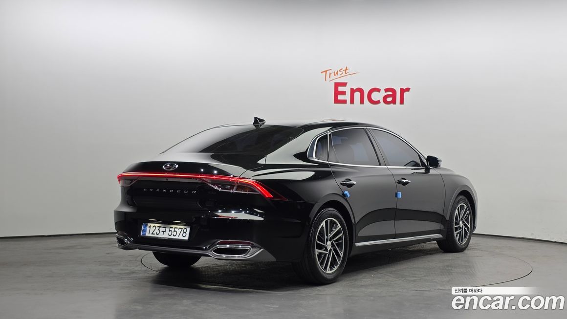 Hyundai Grandeur 2020
