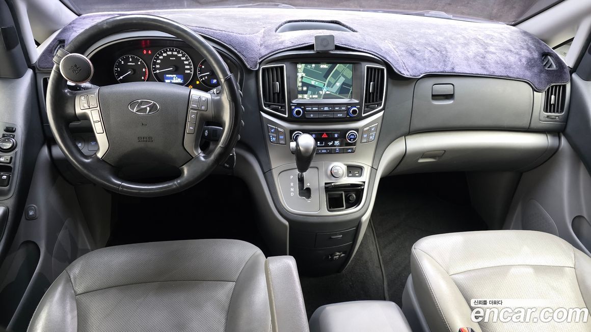 Hyundai Starex 2018