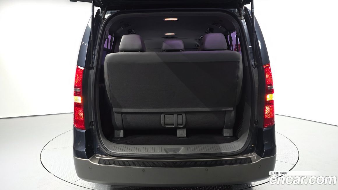 Hyundai Starex 2018