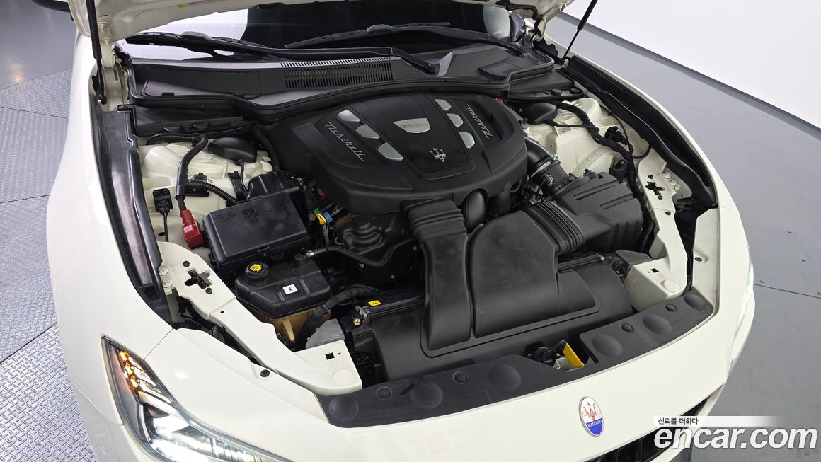 Maserati Ghibli 2018