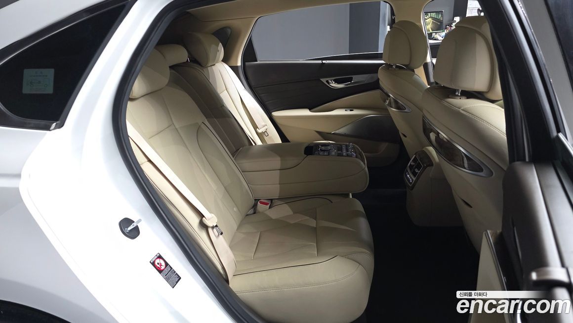 Kia K9 2019