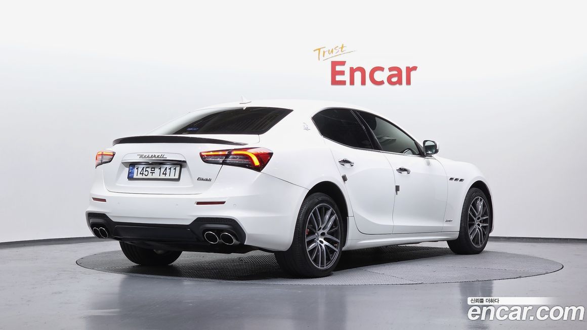 Maserati Ghibli 2018