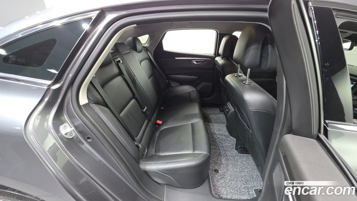 Renault-KoreaSamsung SM6 2023