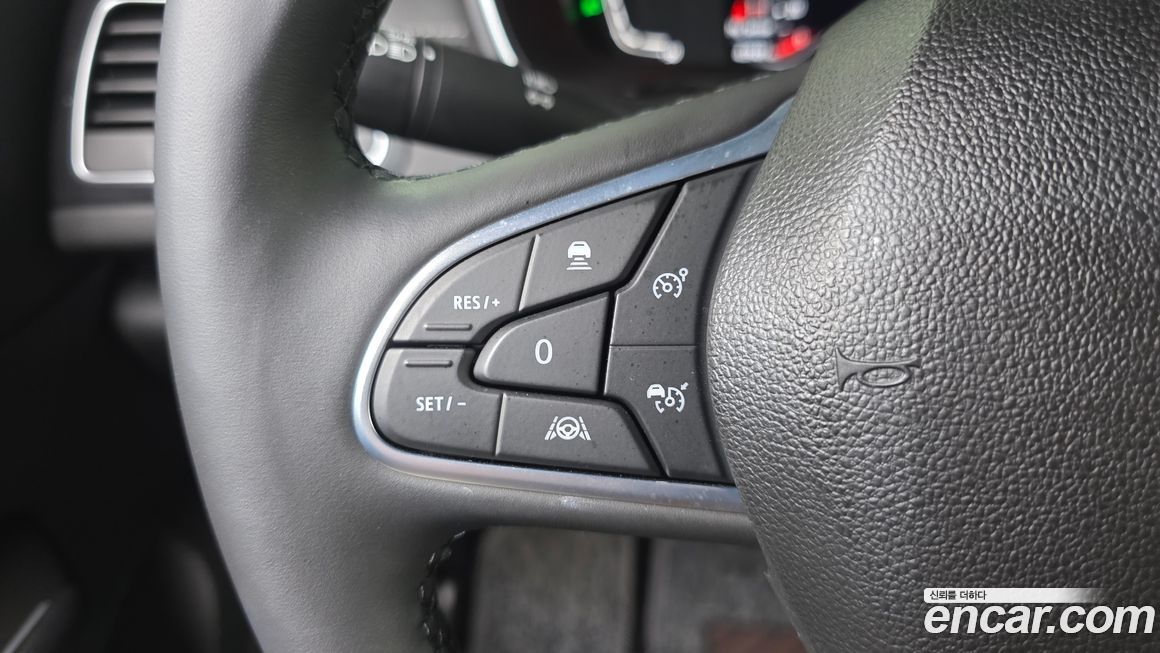 Renault-KoreaSamsung SM6 2023