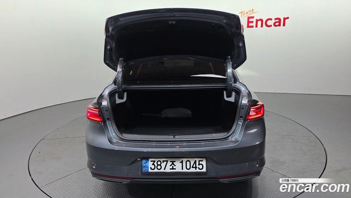 Renault-KoreaSamsung SM6 2023