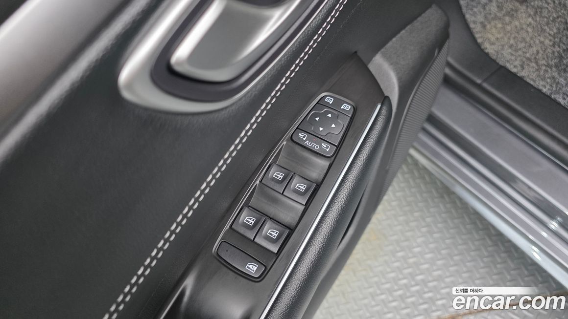 Renault-KoreaSamsung SM6 2023