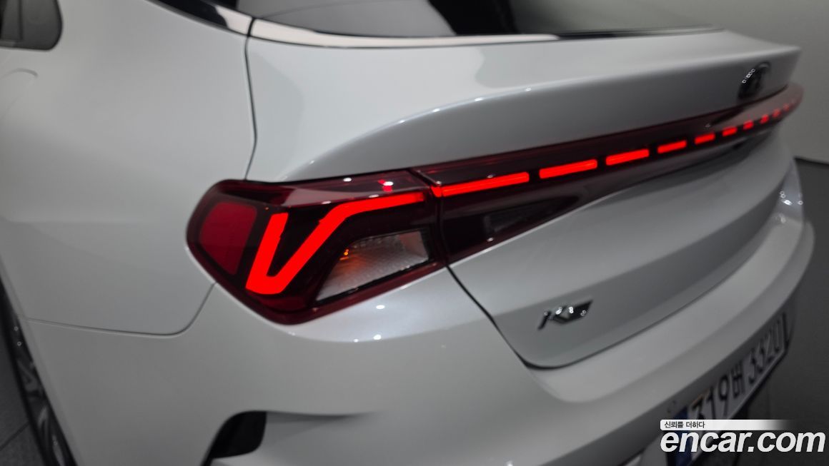 Kia K5 2021